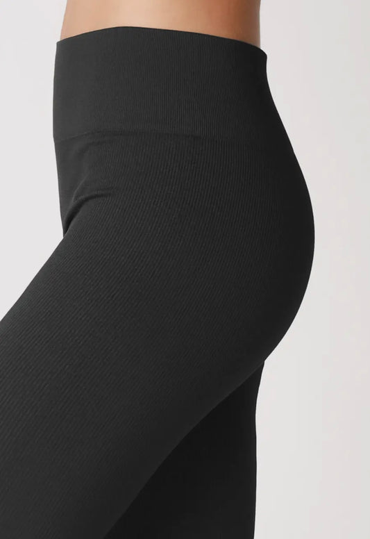 NIKIBIKI Ribbed Leggings